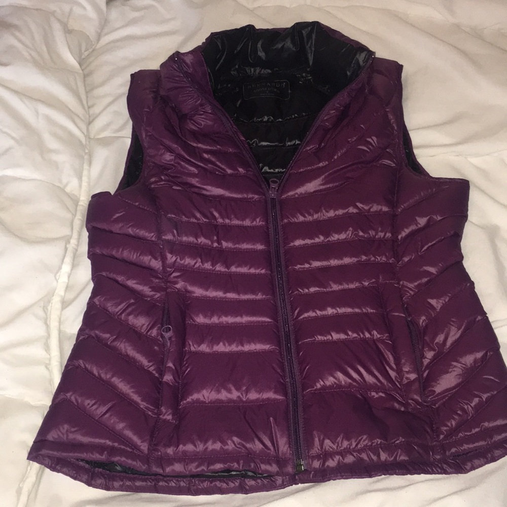 Bernardo Goose Down Purple Packable Vest